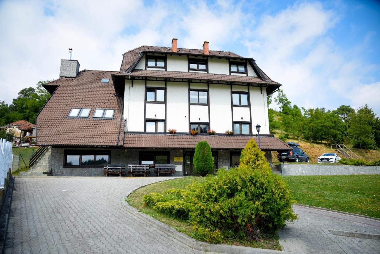 Villa Mramor Brzece Exterior photo
